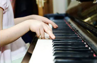 Piano Lessons for Kids